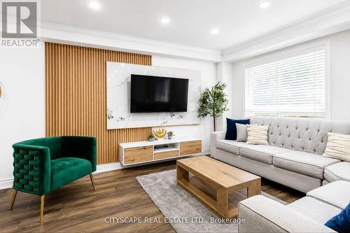 3974 Stardust Drive, Mississauga, ON 