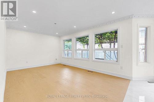 3249 Mcdowell Drive, Mississauga, ON - Indoor Photo Showing Other Room
