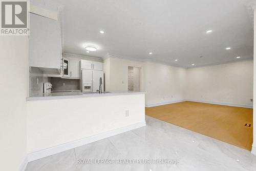 3249 Mcdowell Drive, Mississauga, ON - Indoor