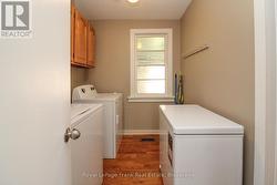 Laundry Room - 
