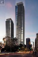 1602 - 1080 BAY STREET Toronto, ON M5S 0A6