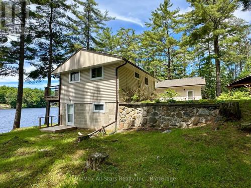 Cottage # 9 - 1006 Youngs Road, Muskoka Lakes (Medora), ON 