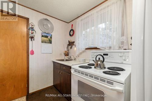 Cottage # 9 - 1006 Youngs Road, Muskoka Lakes (Medora), ON 