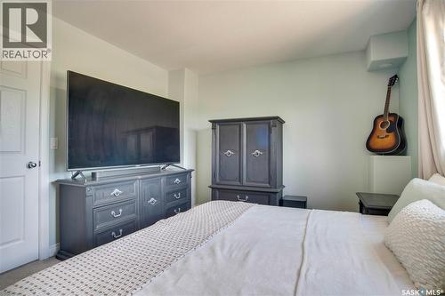 223 Rutherford Crescent, Saskatoon, SK 