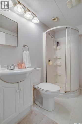223 Rutherford Crescent, Saskatoon, SK 