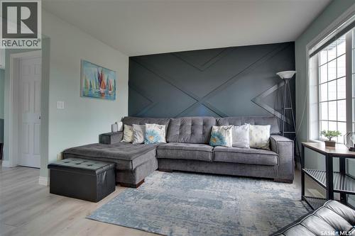 223 Rutherford Crescent, Saskatoon, SK 