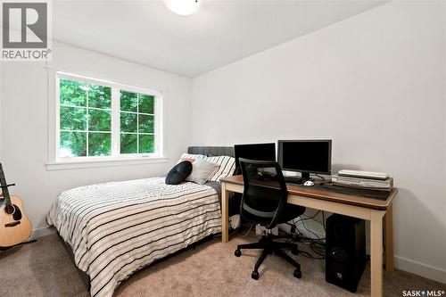 825 Osborne Street, Saskatoon, SK 