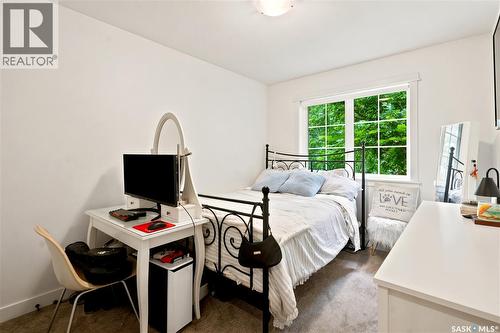 825 Osborne Street, Saskatoon, SK 