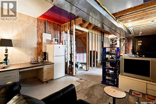 825 Osborne Street, Saskatoon, SK 