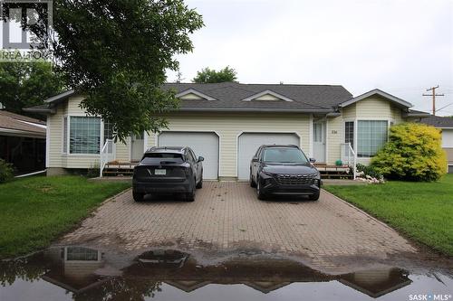 516-518 Centre STREET  Shaunavon, SK S0N 2M0