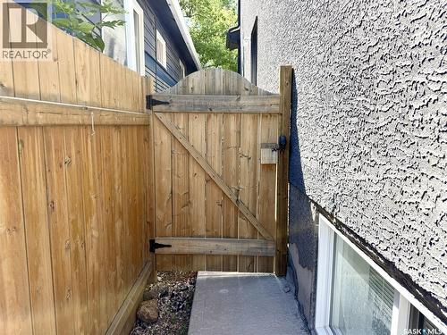 2043 Broder Street, Regina, SK - Outdoor