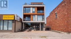 881 LAKESHORE ROAD E  Mississauga (Lakeview), ON L5E 1E2