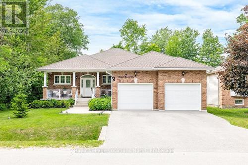 54 ROYAL BEECH DRIVE  Wasaga Beach, ON L9Z 1H3