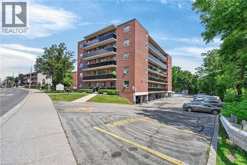 2373 KING Street E Unit# 52  Hamilton, ON L8K 1X9