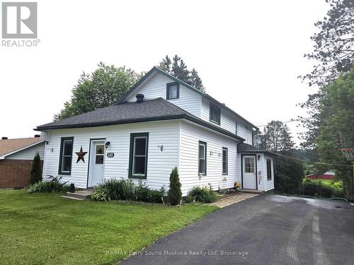 118 DIMSDALE STREET  Burk's Falls, ON P0A 1C0