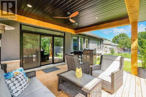 7 Reynolds Road, Tiny, ON 