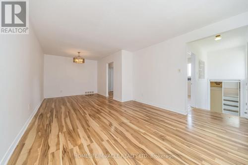 7187 Darcel Avenue, Mississauga, ON 