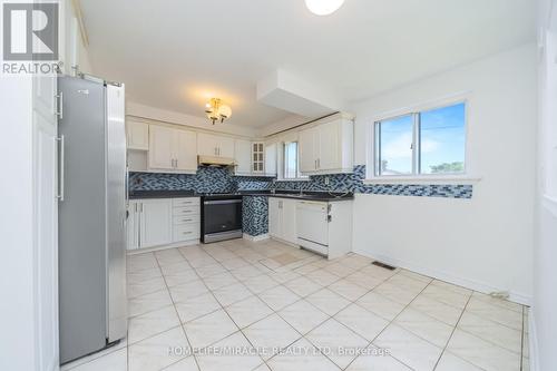 7187 Darcel Avenue, Mississauga, ON 
