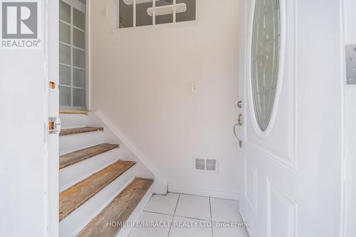 7187 Darcel Avenue, Mississauga, ON 