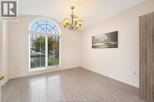 1075 Stoneybrook, Windsor, ON 