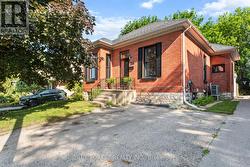 295 BULLER STREET Woodstock (Woodstock - North), ON N4S 4M6