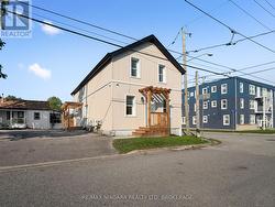1 - 132 WATERLOO STREET Fort Erie (Central), ON L2A 3K2