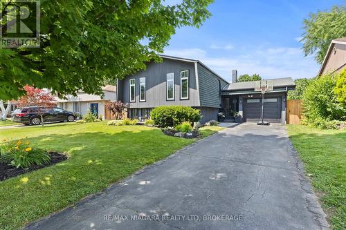 14 THE CEDARS  St. Catharines (Vine/Linwell), ON L2M 6M8