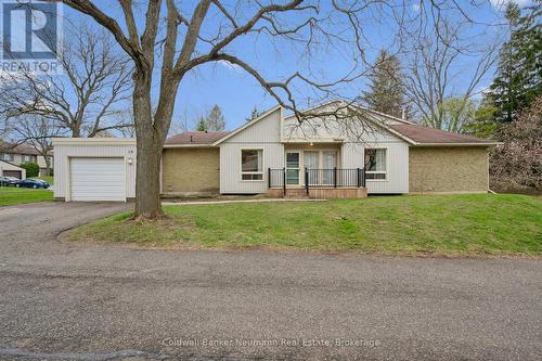 59 WILSONVIEW AVENUE  Guelph (Dovercliffe Park/Old University), ON N1G 2W5