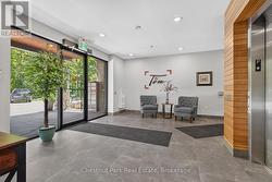 Front Foyer - 