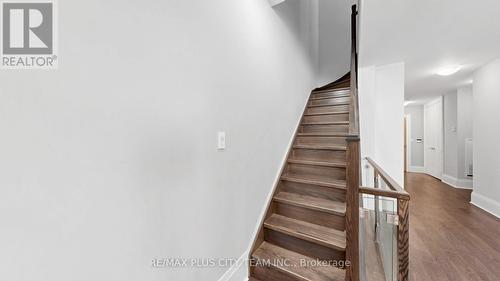 Th122 - 29 Queens Quay E, Toronto, ON 
