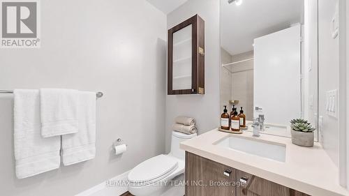 Virtually Staged Primary Bathroom - Th122 - 29 Queens Quay E, Toronto, ON 