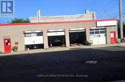 482 BARTON STREET E  Hamilton, ON L8L 2Y8