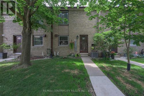 3 - 720 WONDERLAND ROAD S  London South (South N), ON N6K 1L8
