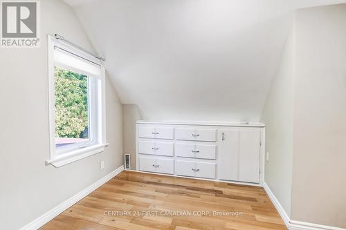 103 Edward Street, London South (South F), ON - Indoor Photo Showing Other Room