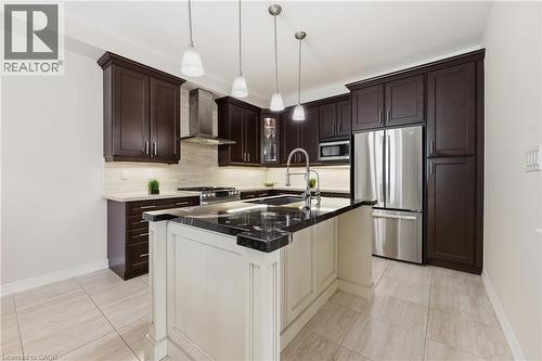4645 Doug Wright Drive, Burlington, ON - Indoor Photo Showing Kitchen With Upgraded Kitchen