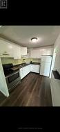 702 - 530 LOLITA GARDENS  Mississauga, ON L5A 2A8