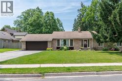 74 PINE Street Aylmer, ON N5H 1P3