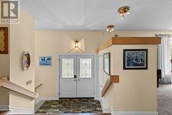 Enter via Bright Foyer or elevator - 