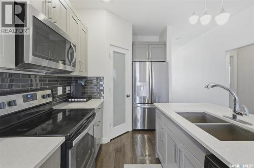 202 Bentley Court, Saskatoon, SK 