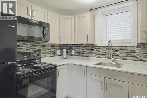 202 Bentley Court, Saskatoon, SK 