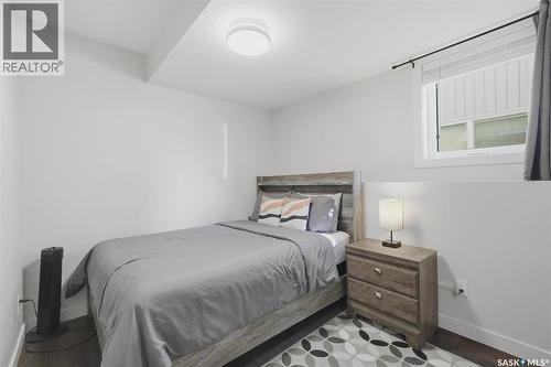 202 Bentley Court, Saskatoon, SK 