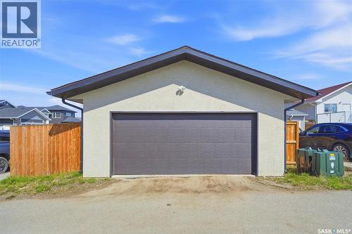 202 Bentley Court, Saskatoon, SK 