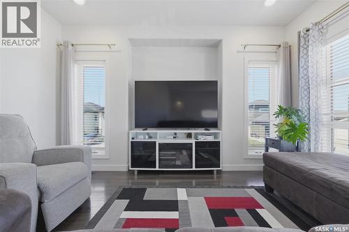 202 Bentley Court, Saskatoon, SK 