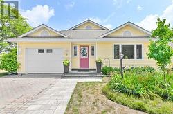 2 HERITAGE DRIVE Prince Edward County (Wellington Ward), ON K0K 3L0