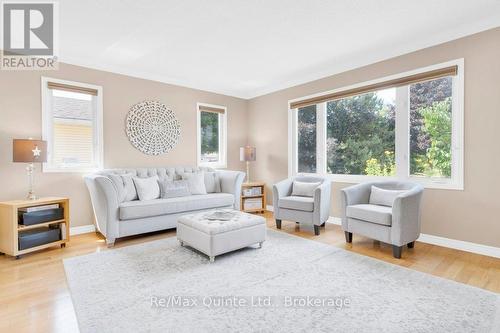 2 Heritage Drive, Prince Edward County (Wellington Ward), ON 