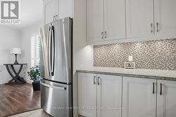 Pull out drawers throughout - 