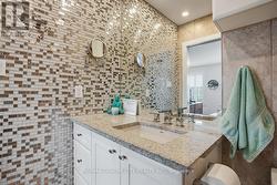 3 pc Ensuite - 