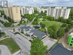 Surrounding amenities - 