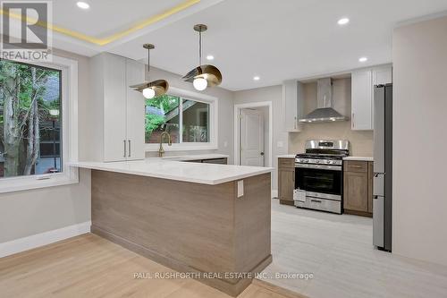 Kitchen - 668 Fraser Avenue, Ottawa, ON - Indoor Photo Showing Kitchen With Upgraded Kitchen