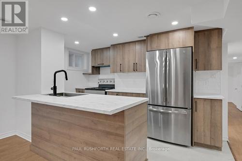 Apt #2-Kitchen - 668 Fraser Avenue, Ottawa, ON - Indoor Photo Showing Kitchen With Upgraded Kitchen